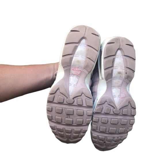 Rare 2018 Nike Air Max 95 Particle Rose Size 8.5W - Picture 15 of 16